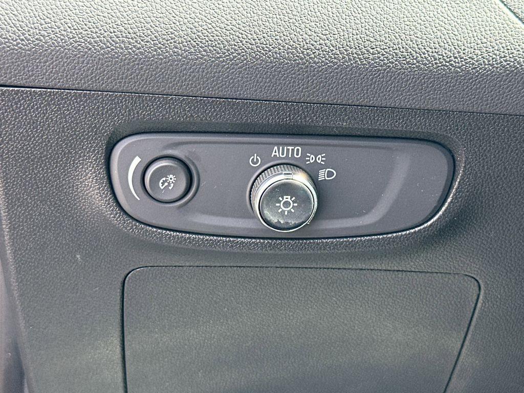 used 2025 Buick Encore GX car, priced at $20,225
