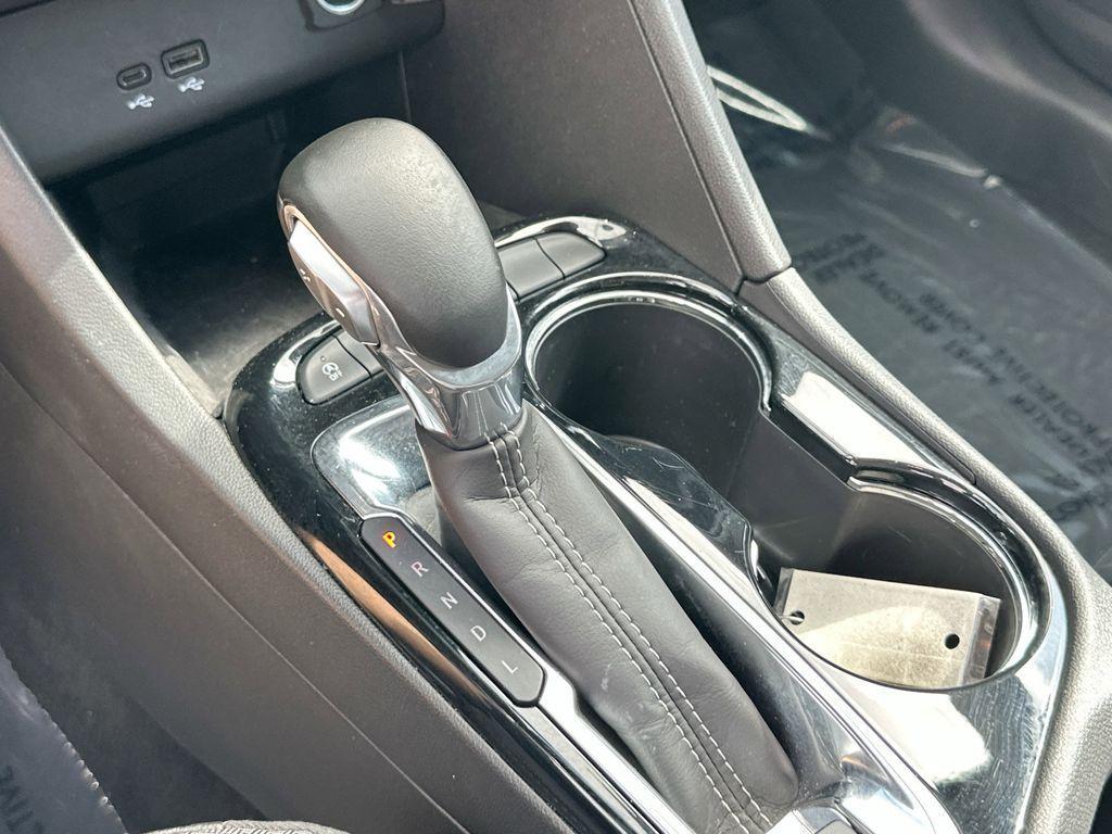 used 2025 Buick Encore GX car, priced at $20,225