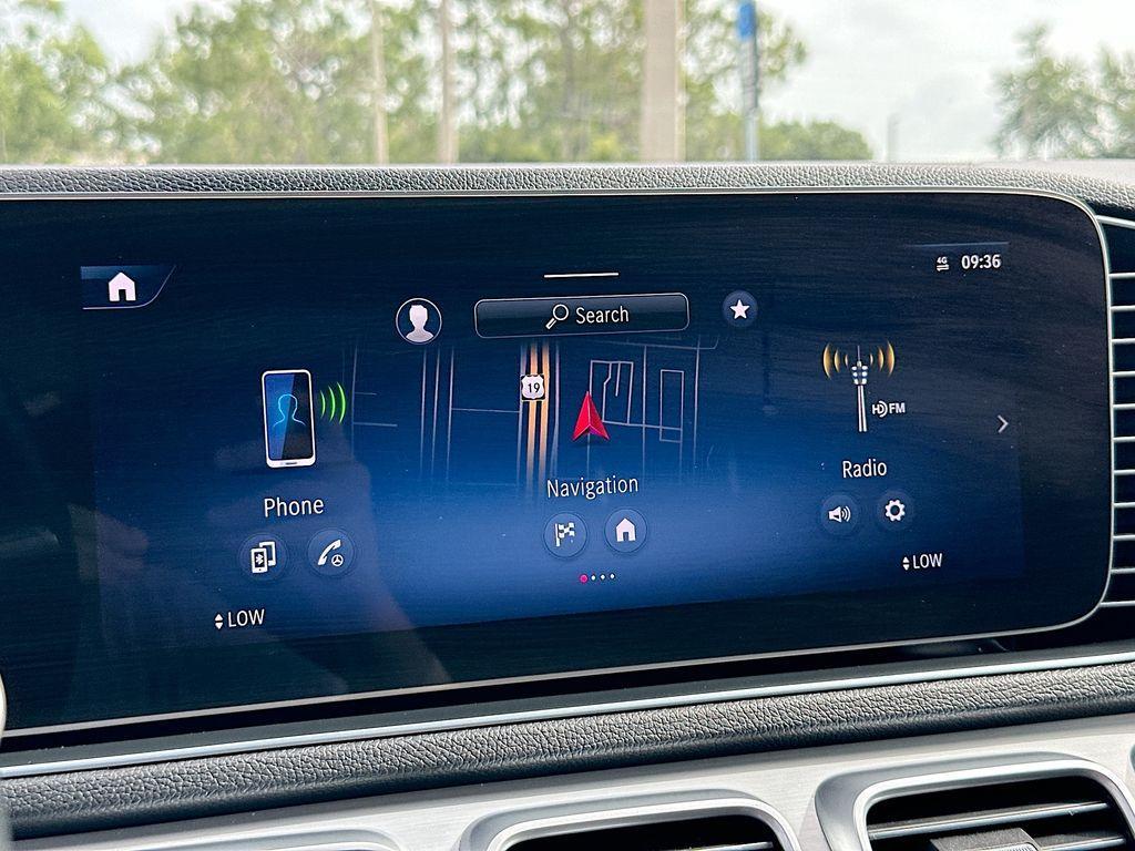 used 2024 Mercedes-Benz GLE 450 Plug-In Hybrid car, priced at $43,750