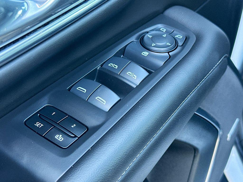 used 2024 Chevrolet Tahoe car, priced at $45,250