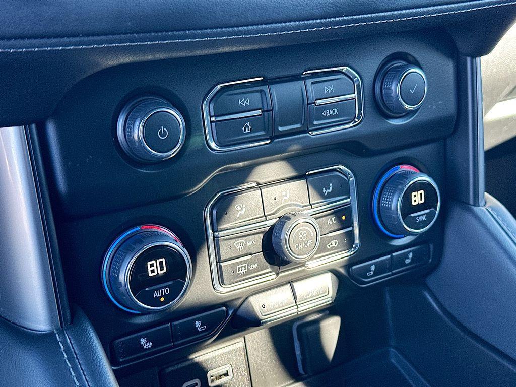 used 2024 Chevrolet Tahoe car, priced at $45,250