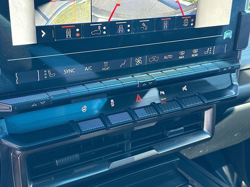 used 2024 GMC HUMMER EV SUV car, priced at $67,900