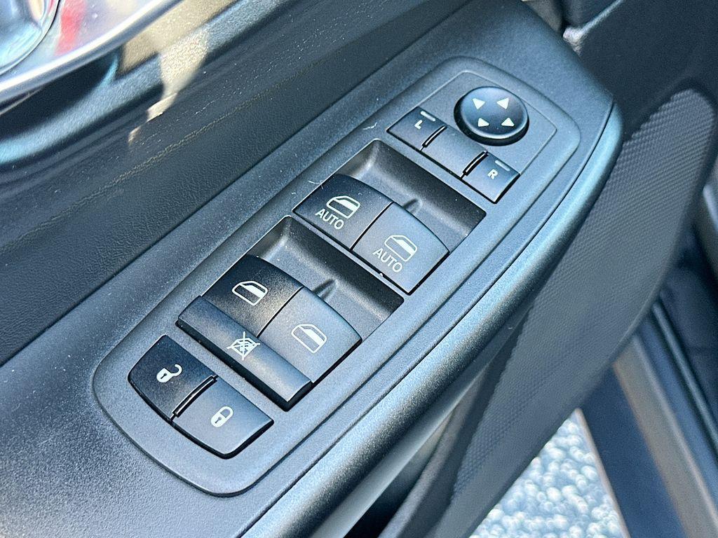 used 2022 Jeep Cherokee car, priced at $22,000