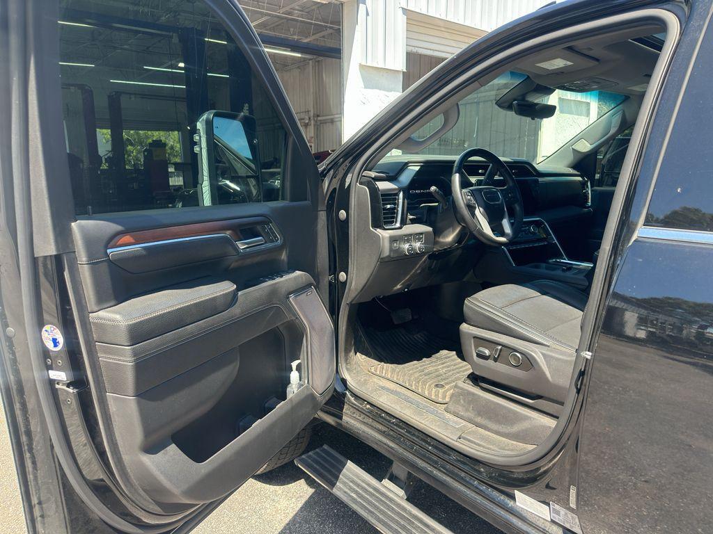 used 2024 GMC Sierra 2500 car, priced at $65,971