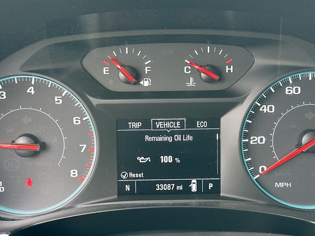 used 2021 Chevrolet Traverse car, priced at $23,812