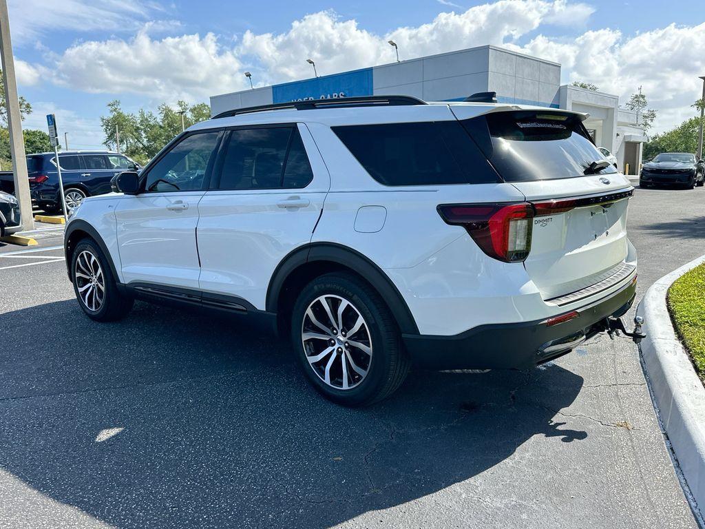 used 2025 Ford Explorer car, priced at $38,490
