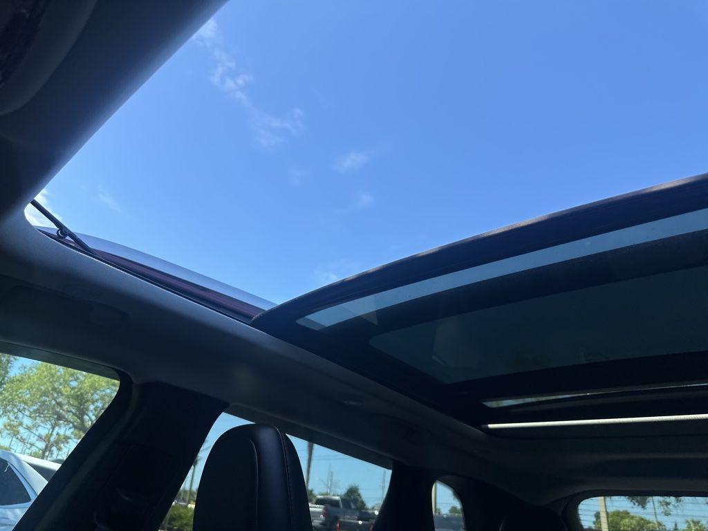 used 2019 Jeep Cherokee car, priced at $16,866