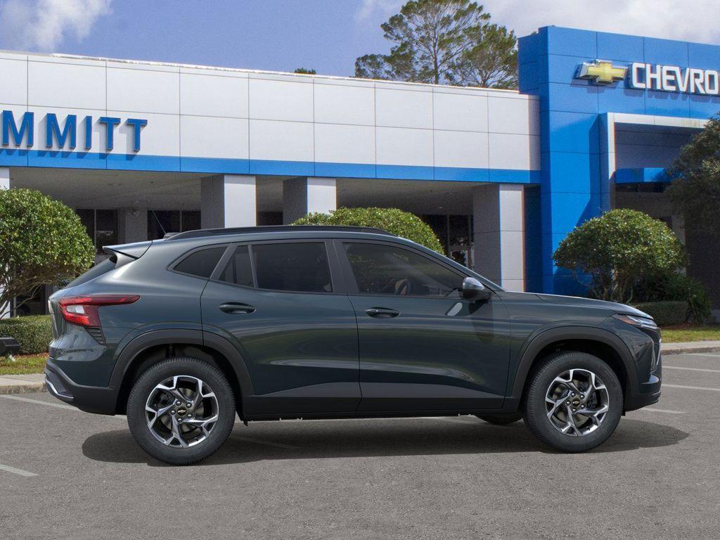new 2026 Chevrolet Trax car, priced at $26,385