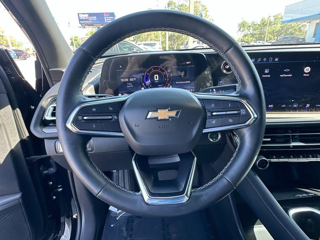 used 2024 Chevrolet Traverse car, priced at $36,952