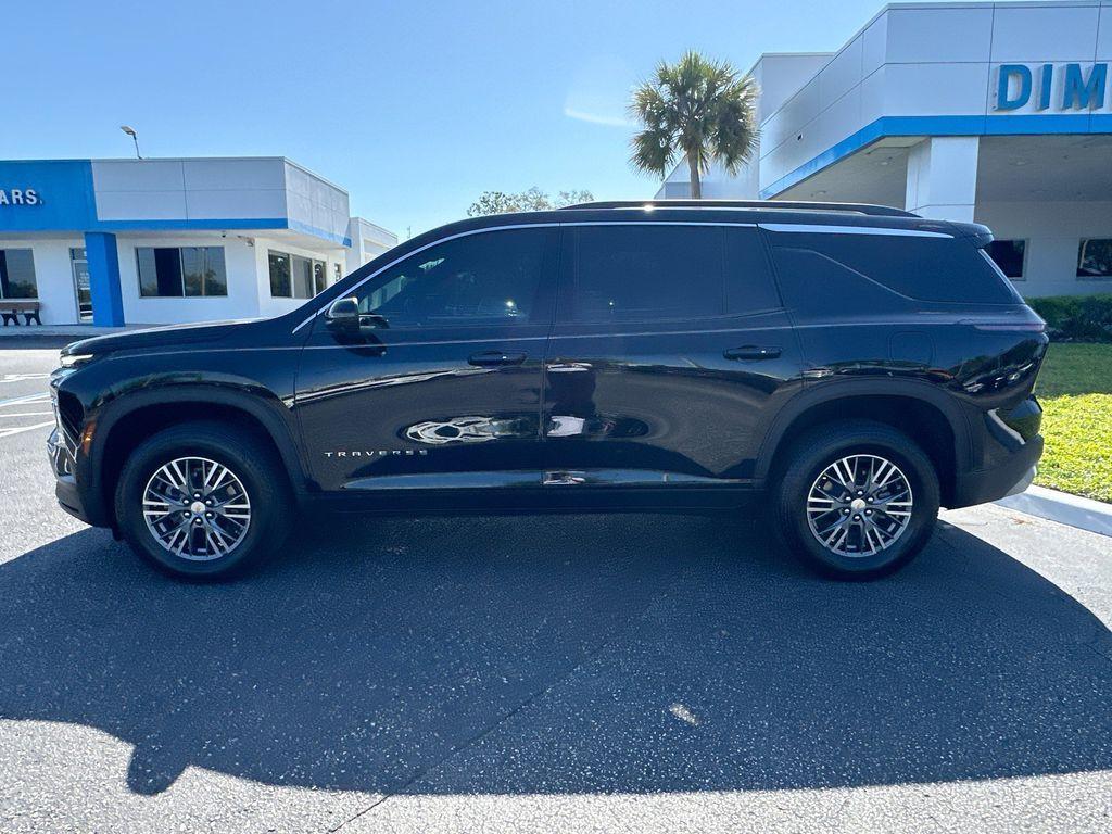 used 2024 Chevrolet Traverse car, priced at $36,952