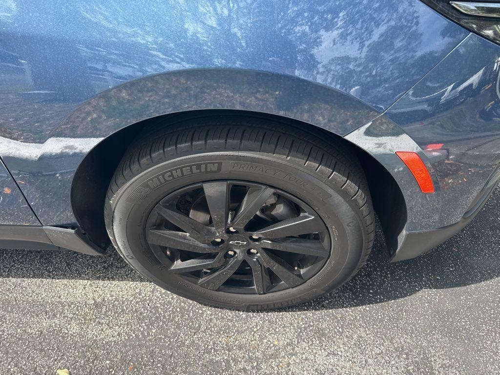 used 2024 Chevrolet Equinox car, priced at $21,721