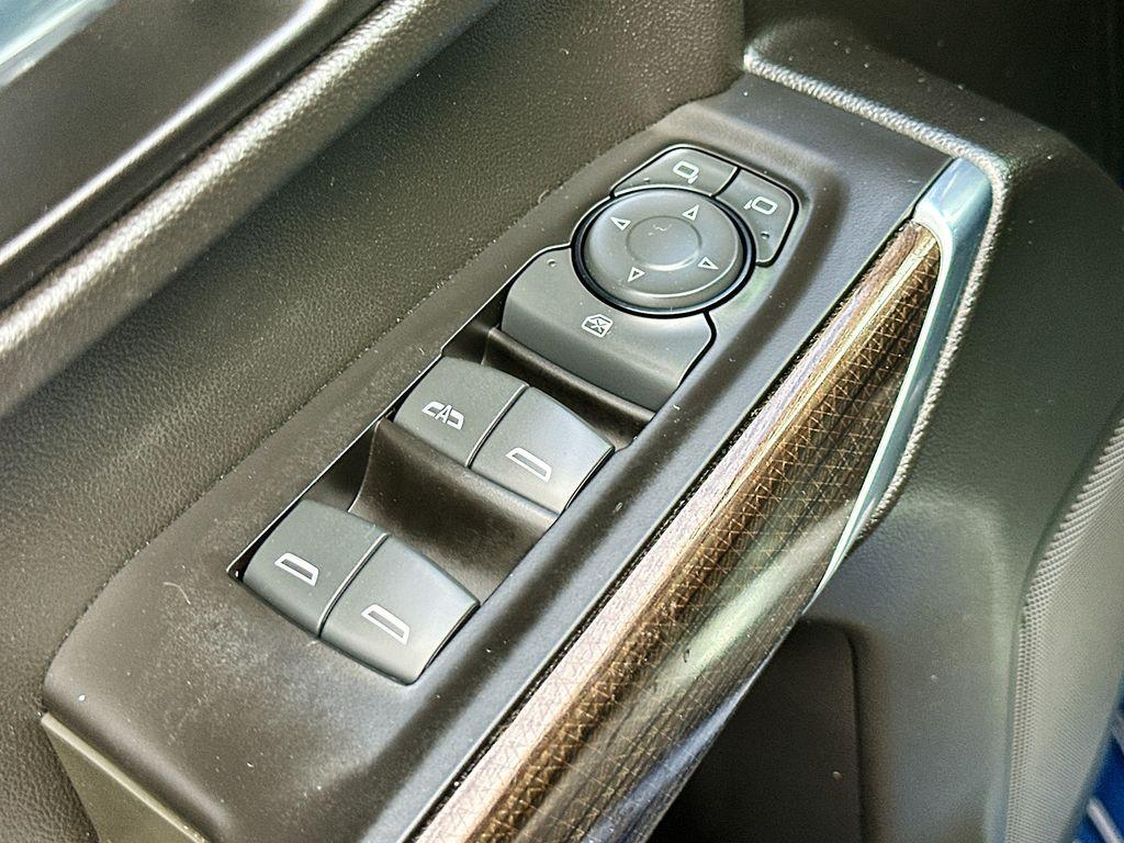 used 2021 Chevrolet Silverado 1500 car, priced at $27,899