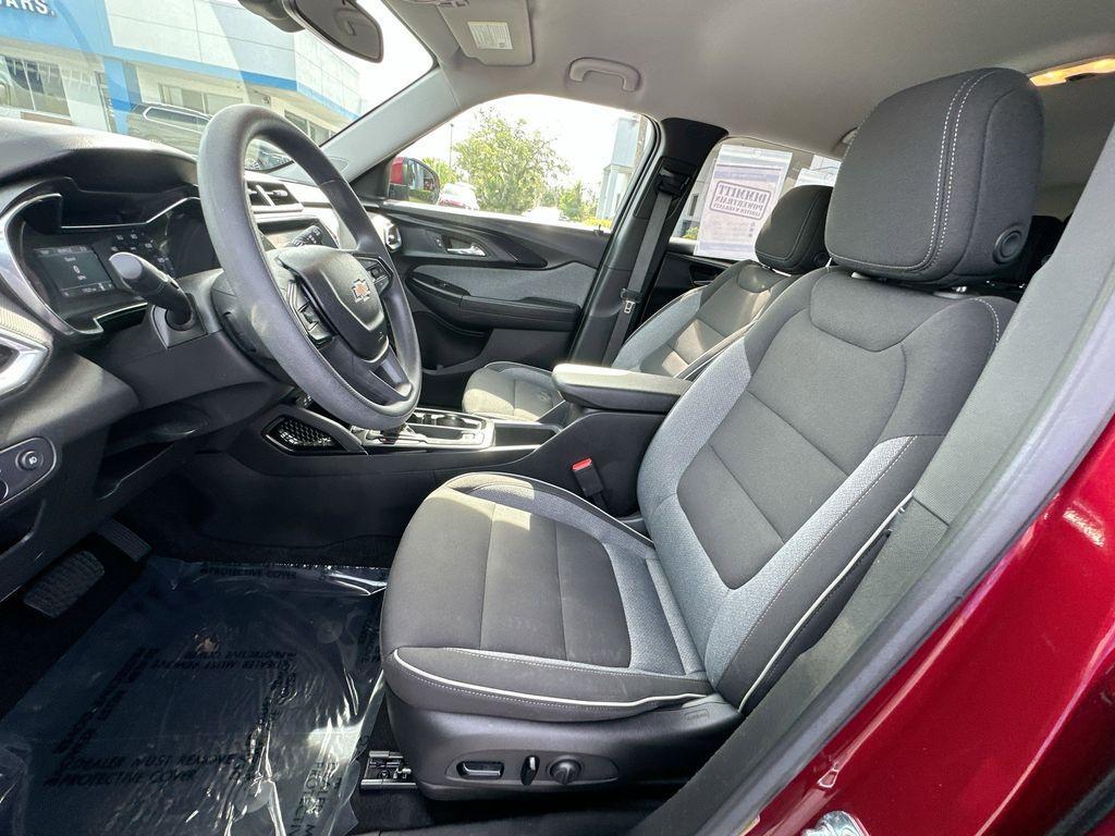 used 2023 Chevrolet TrailBlazer car, priced at $21,794