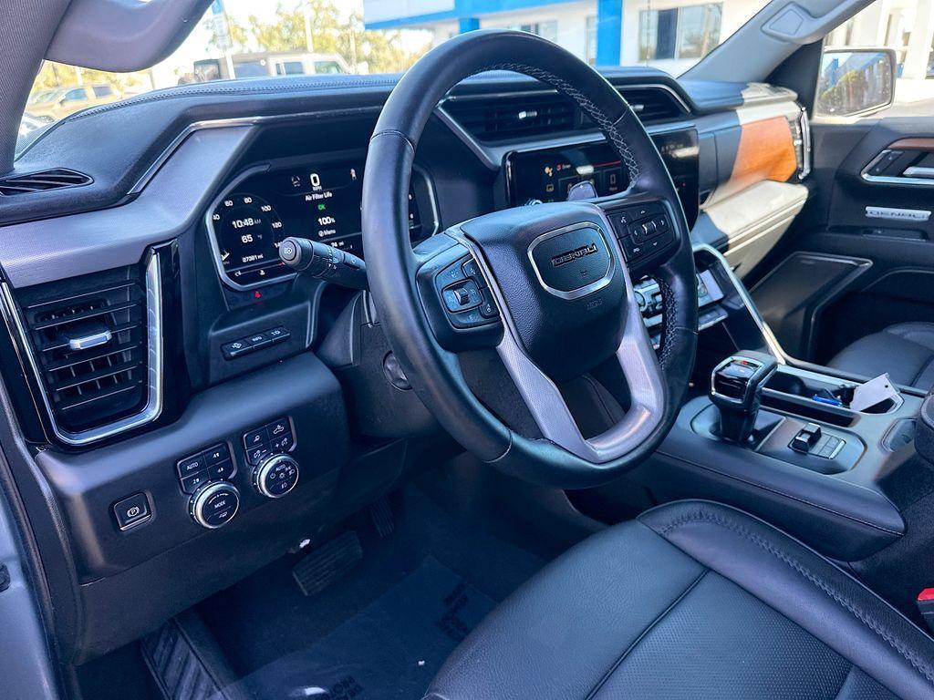 used 2023 GMC Sierra 1500 car, priced at $51,000