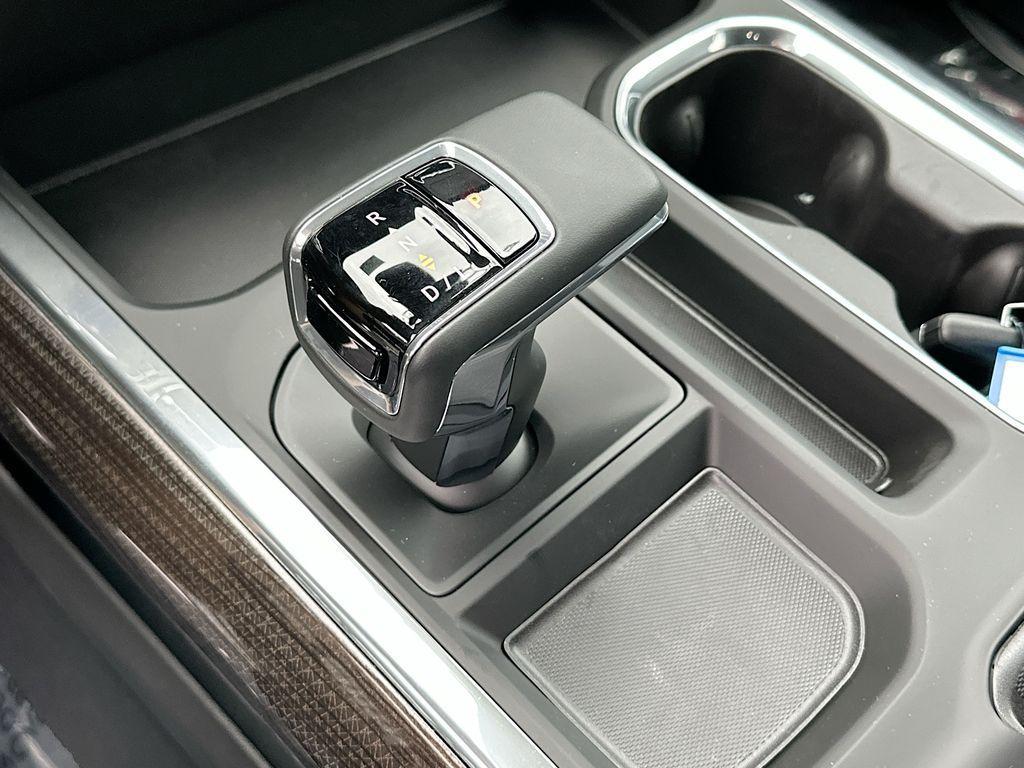 new 2025 Chevrolet Silverado 1500 car, priced at $76,498