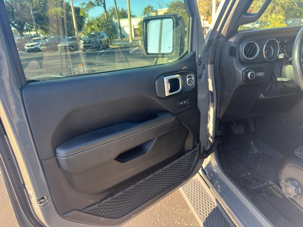 used 2020 Jeep Wrangler Unlimited car, priced at $28,532