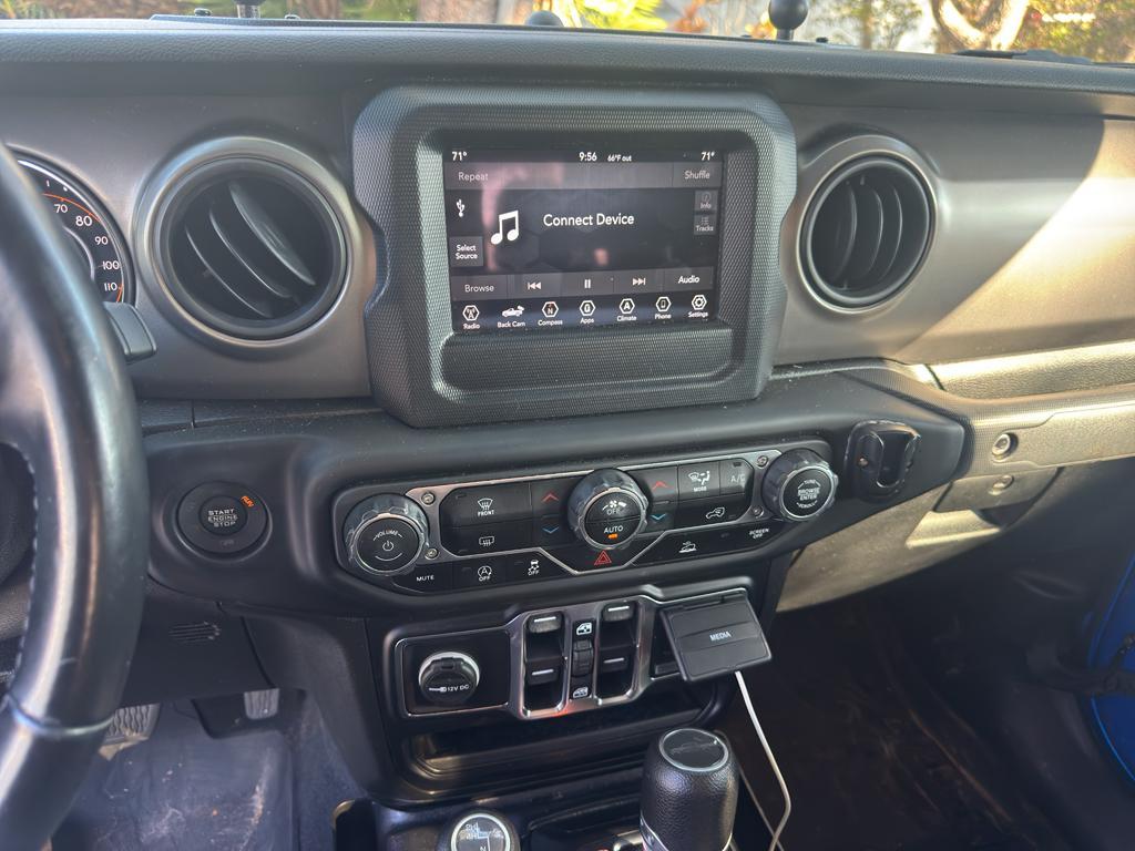used 2021 Jeep Gladiator car, priced at $25,999