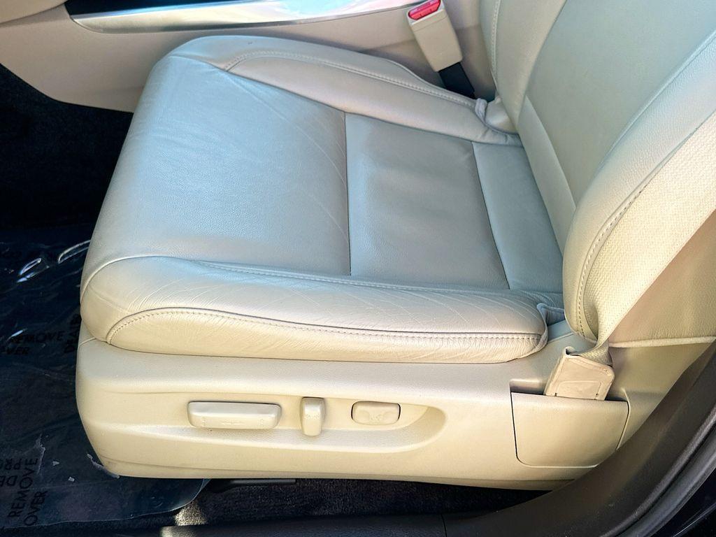 used 2018 Acura MDX car, priced at $22,000