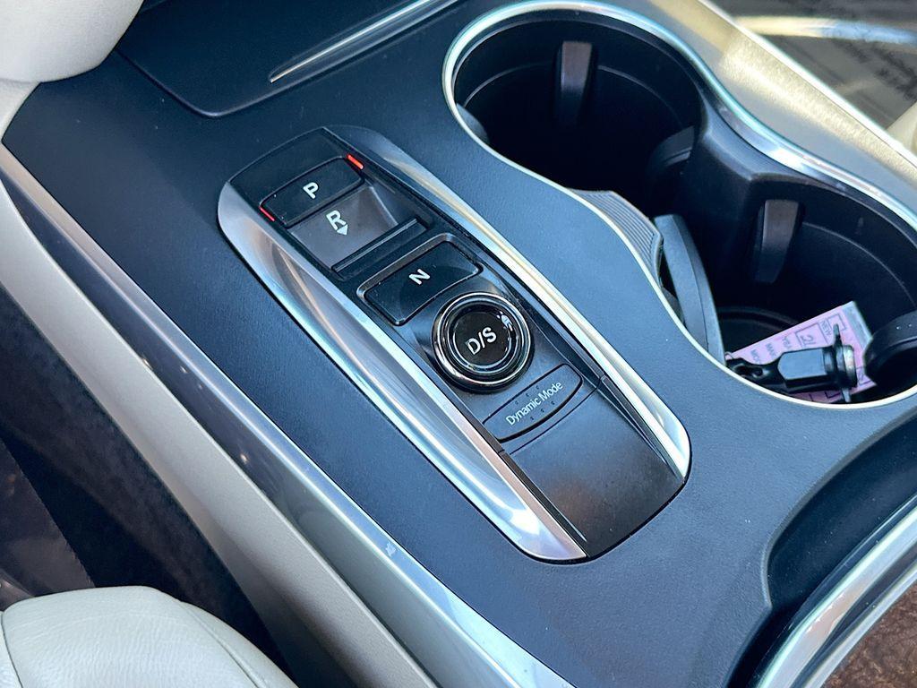 used 2018 Acura MDX car, priced at $22,000