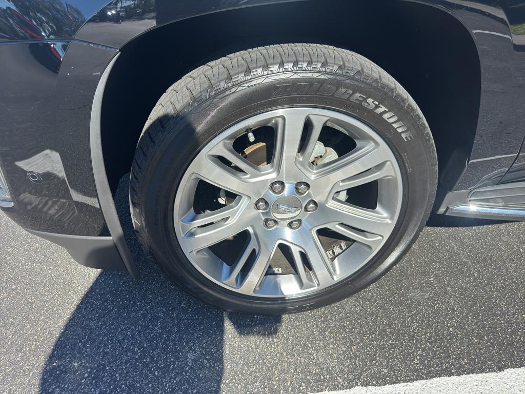 used 2017 Cadillac Escalade car, priced at $26,900