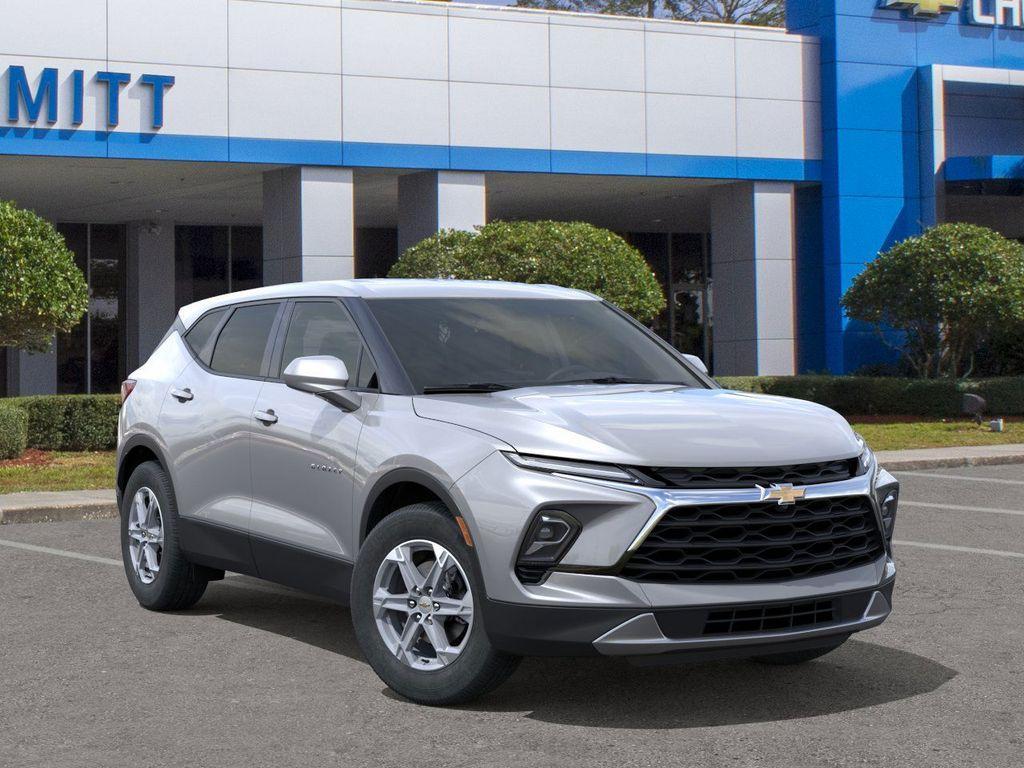 new 2026 Chevrolet Blazer car, priced at $28,499
