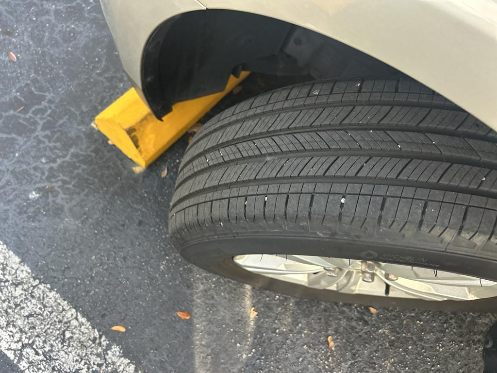 used 2016 Chevrolet Equinox car, priced at $11,824