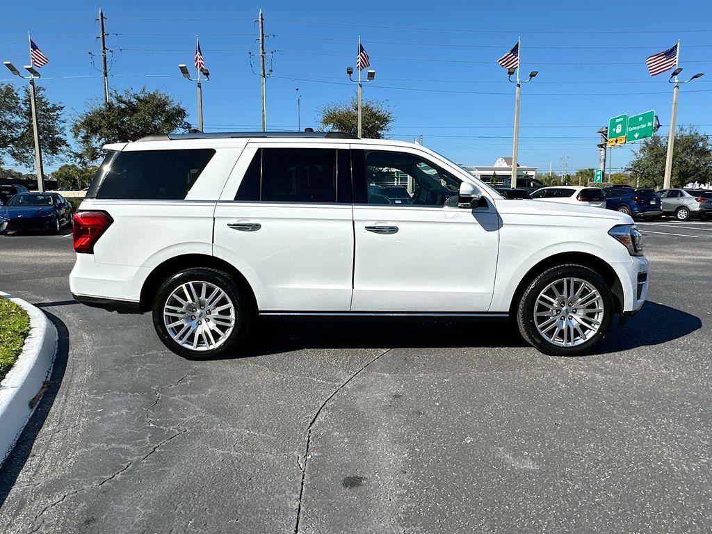 used 2024 Ford Expedition car, priced at $45,899