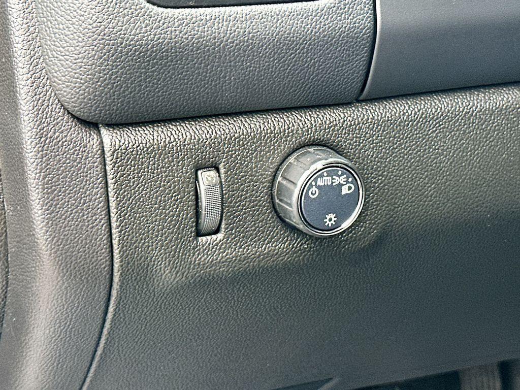 used 2022 Chevrolet Colorado car, priced at $25,840