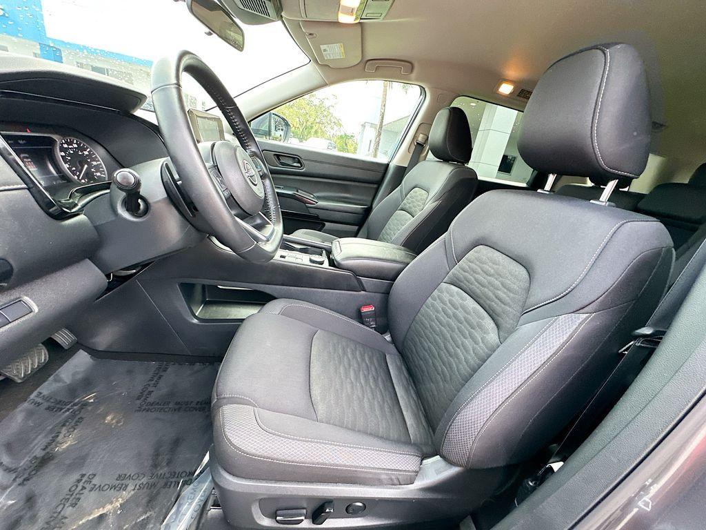 used 2025 Nissan Pathfinder car, priced at $27,780