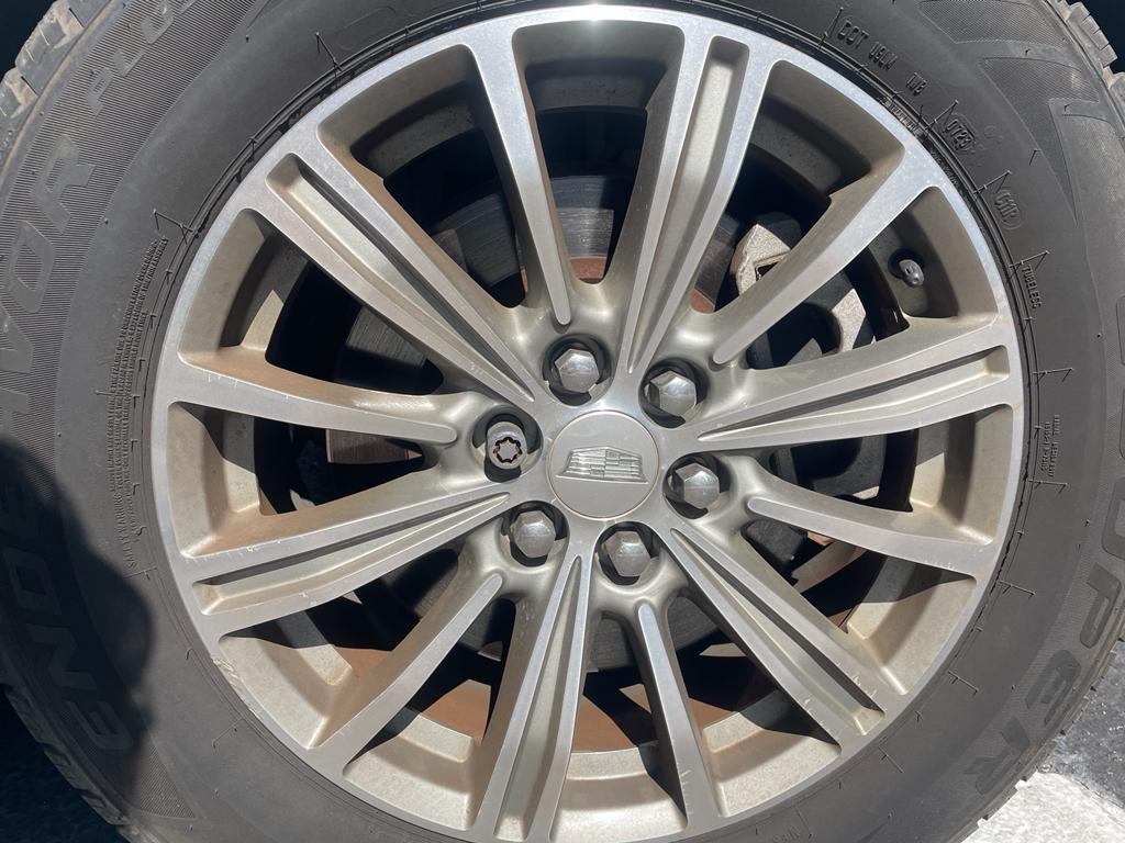 used 2019 Cadillac XT5 car, priced at $21,708