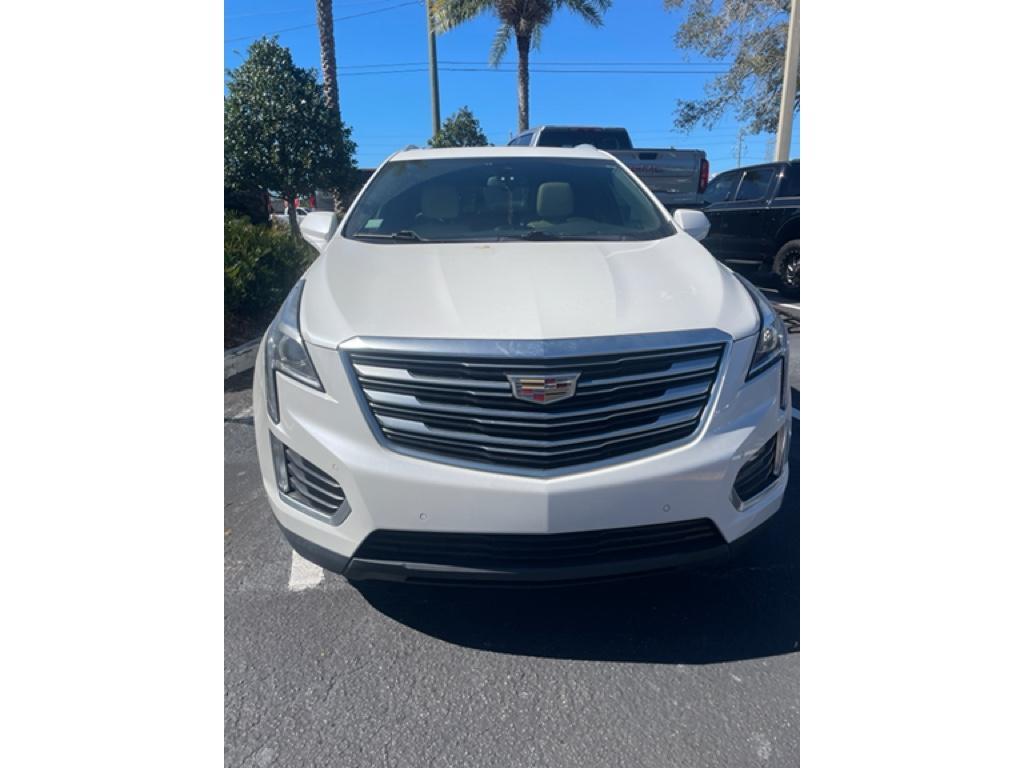 used 2019 Cadillac XT5 car, priced at $21,708