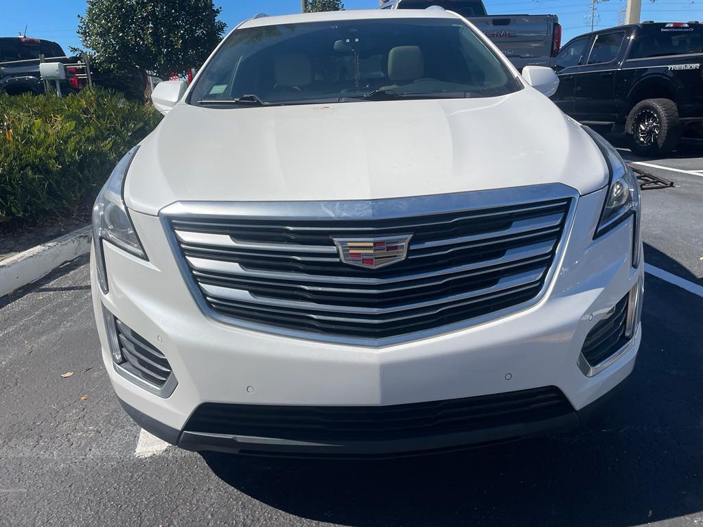 used 2019 Cadillac XT5 car, priced at $21,708