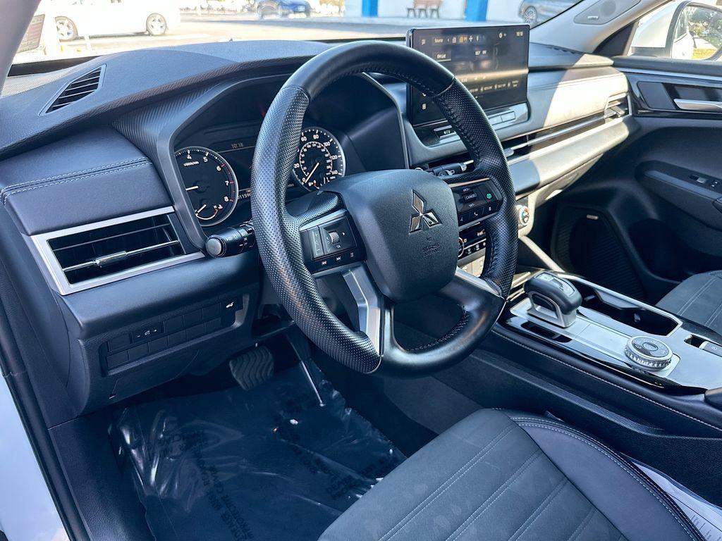used 2025 Mitsubishi Outlander car, priced at $24,150
