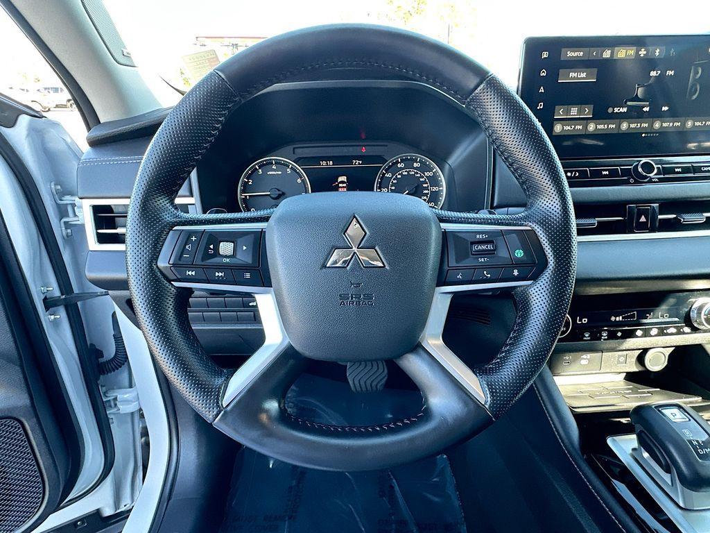 used 2025 Mitsubishi Outlander car, priced at $24,150