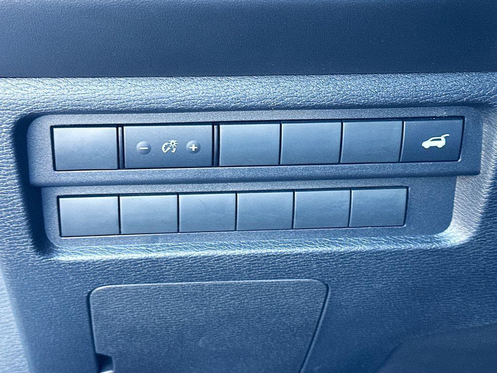 used 2025 Mitsubishi Outlander car, priced at $24,150