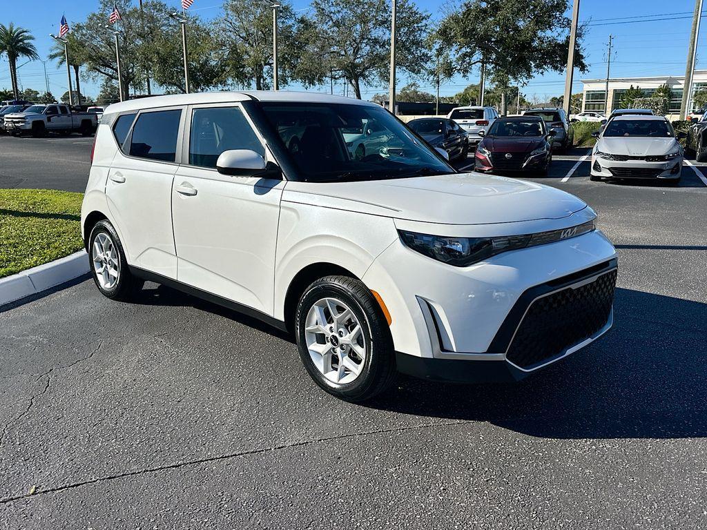 used 2024 Kia Soul car, priced at $13,600