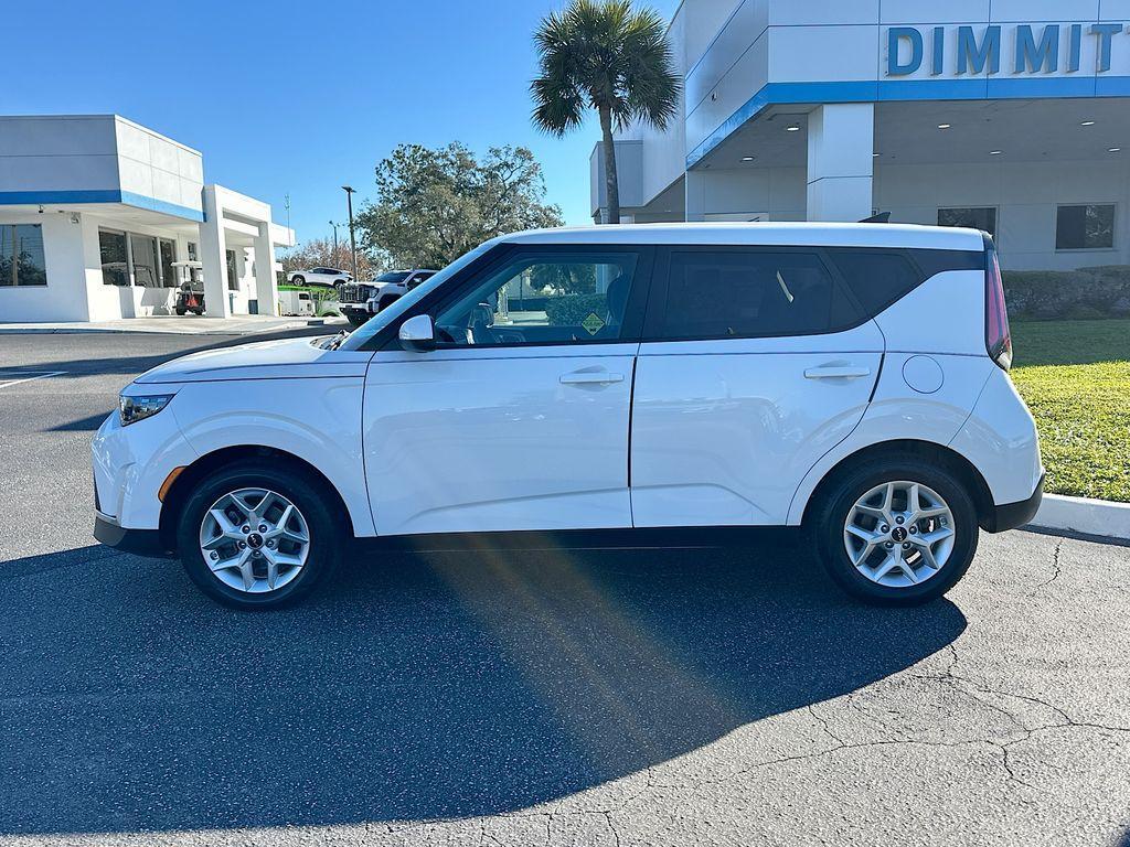 used 2024 Kia Soul car, priced at $13,600
