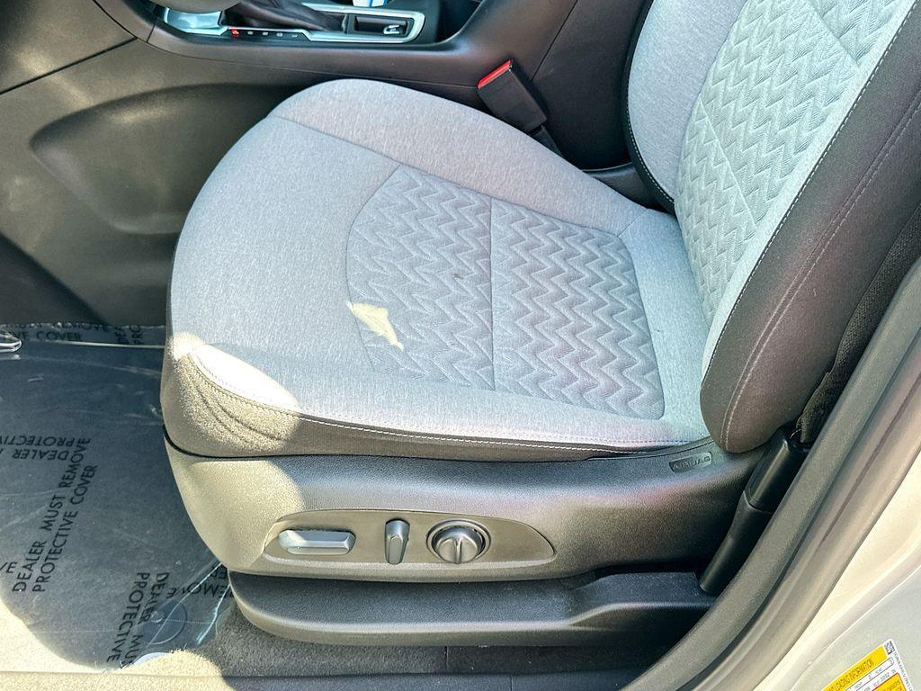 used 2022 Chevrolet Equinox car, priced at $15,995