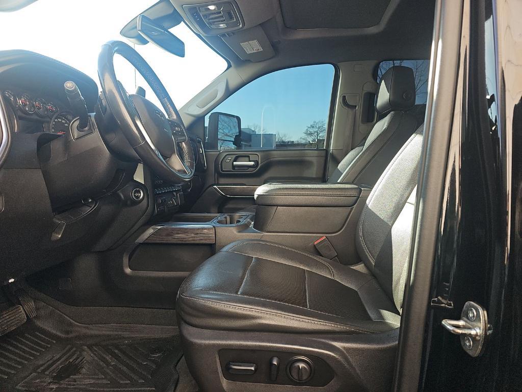 used 2021 Chevrolet Silverado 2500 car, priced at $62,999