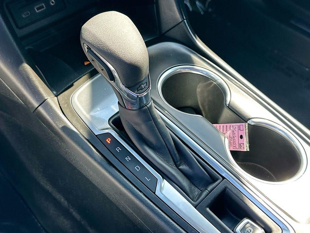 used 2020 Chevrolet Equinox car, priced at $17,048