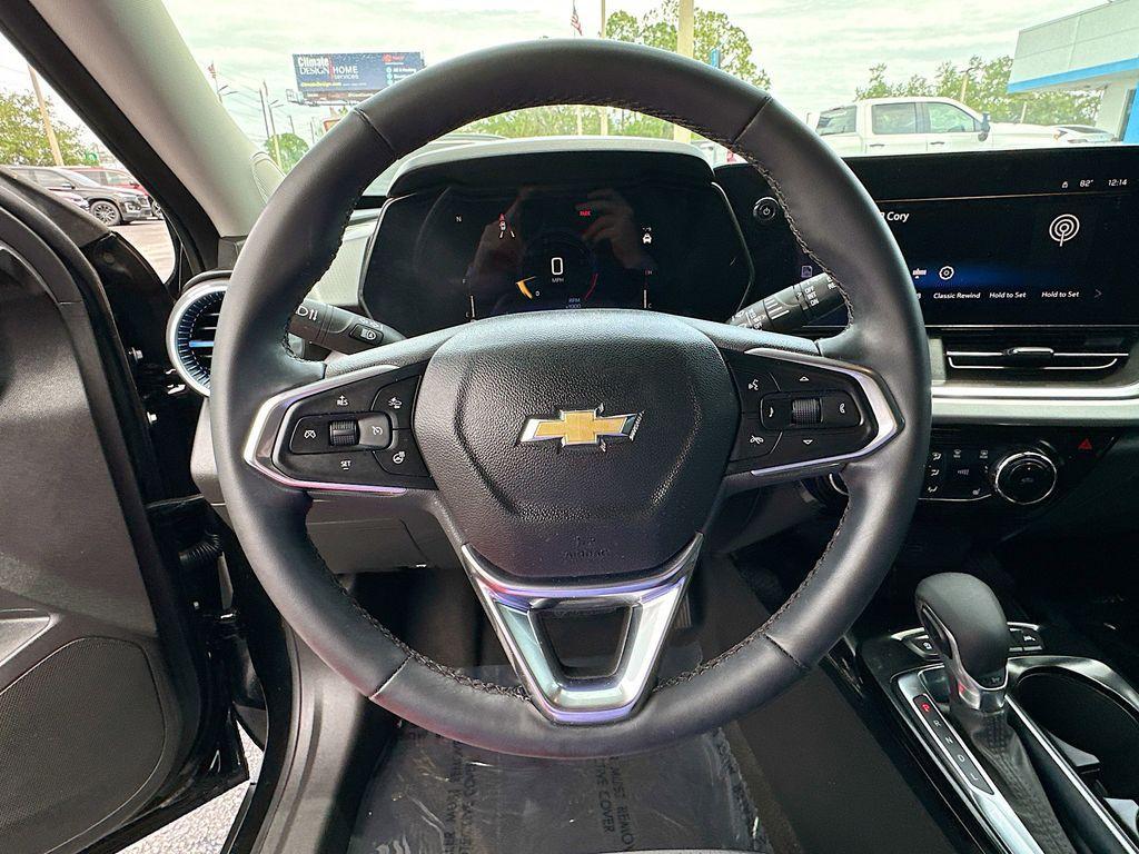 used 2024 Chevrolet Trax car, priced at $21,968