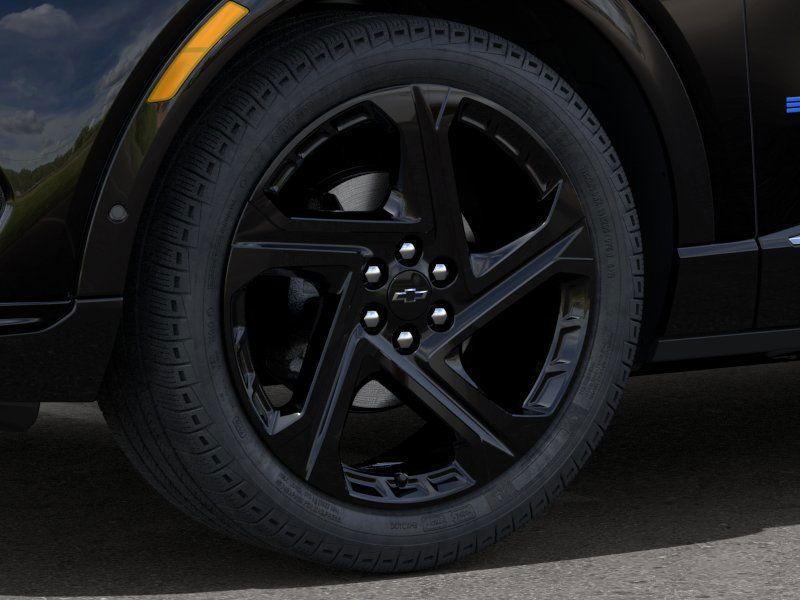 new 2025 Chevrolet Equinox EV car, priced at $30,749