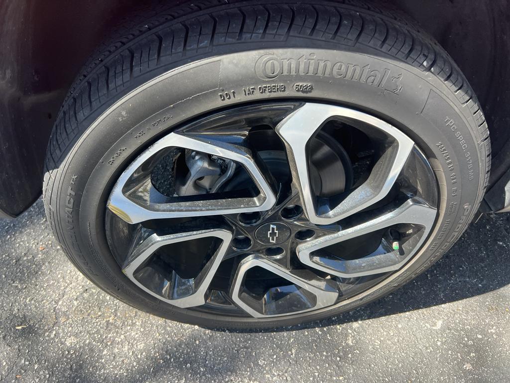 used 2024 Chevrolet Trax car, priced at $21,100