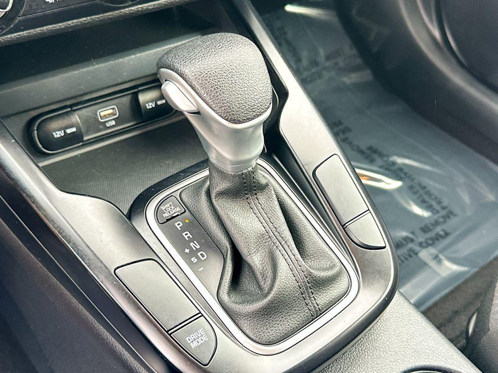 used 2024 Kia Soul car, priced at $13,700