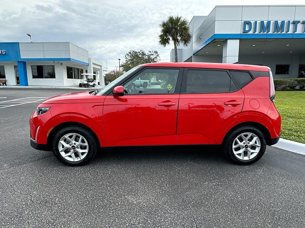 used 2024 Kia Soul car, priced at $13,700