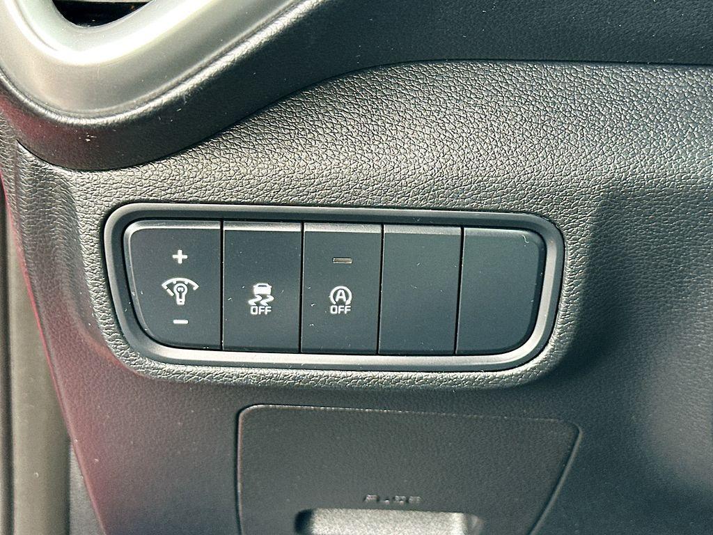 used 2024 Kia Soul car, priced at $13,700