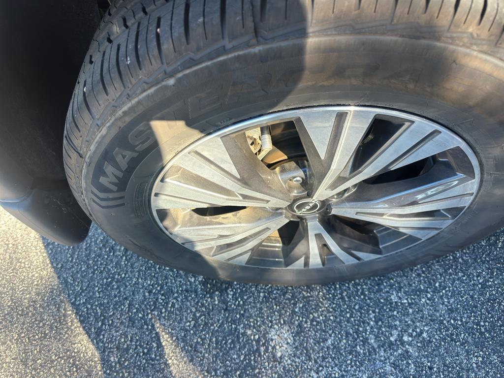 used 2023 Nissan Rogue car, priced at $20,750