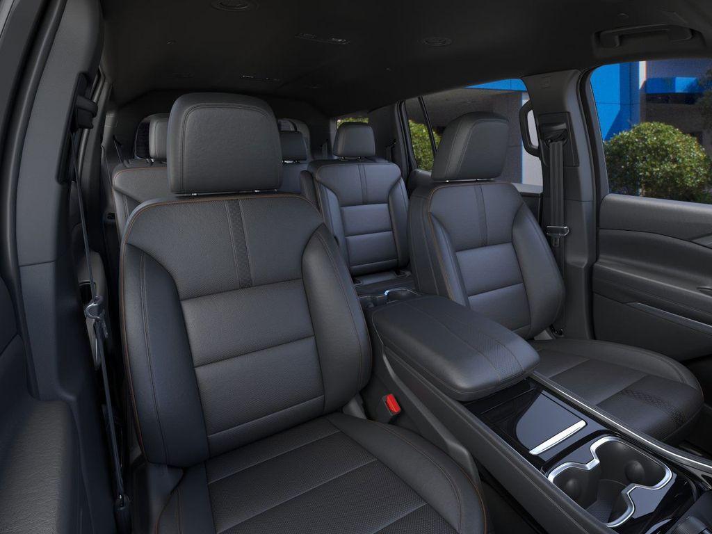 new 2026 Chevrolet Traverse car, priced at $56,815