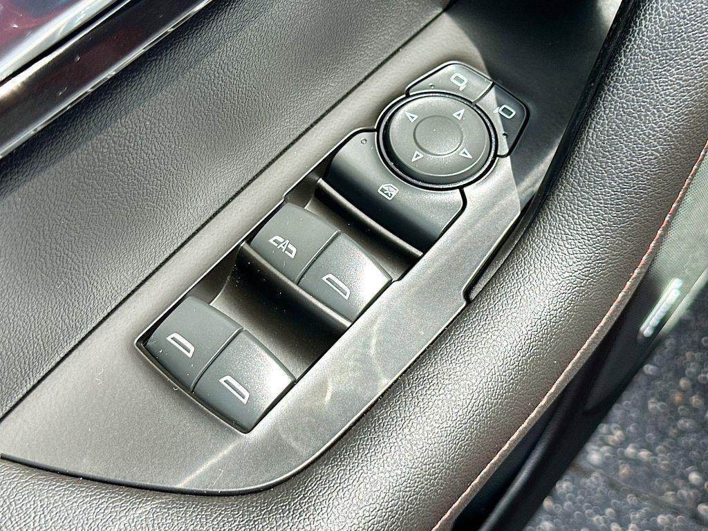 used 2021 Chevrolet Blazer car, priced at $28,948
