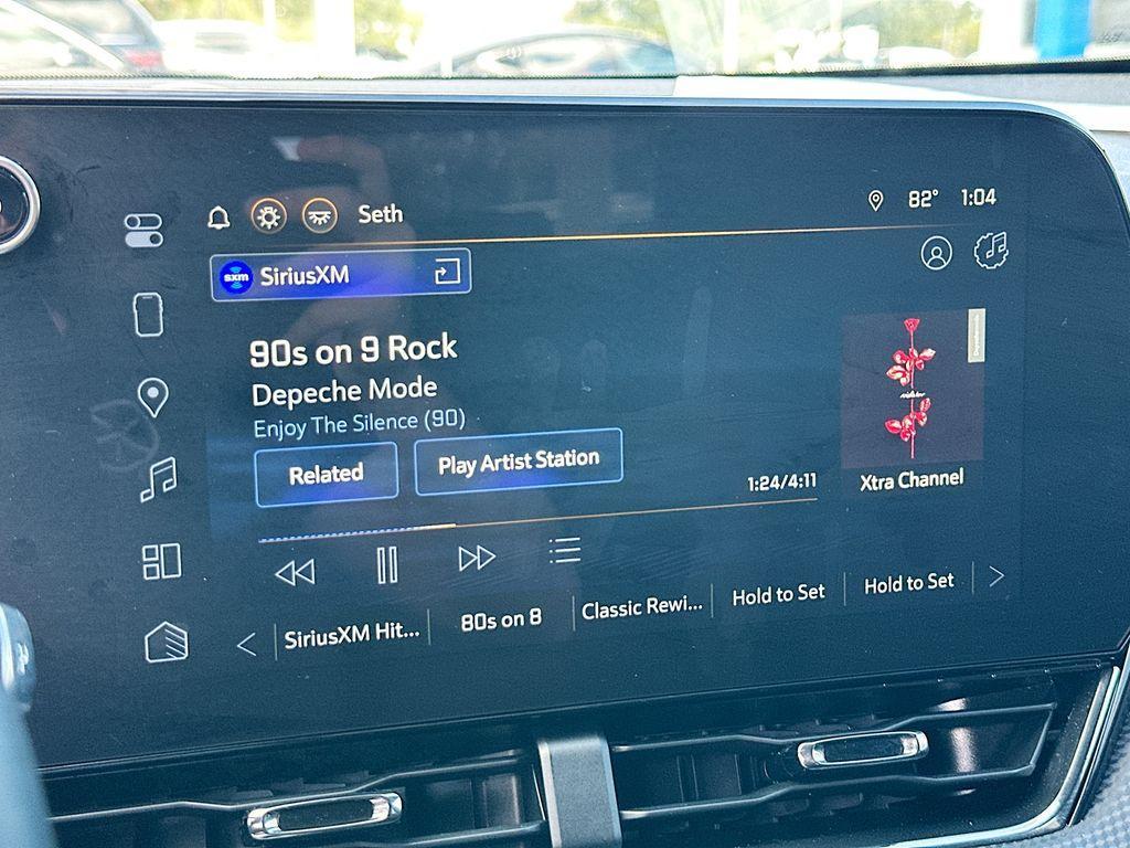 used 2025 Chevrolet Equinox car, priced at $27,250